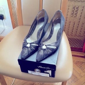 Kenneth Cole low pumps, 8M